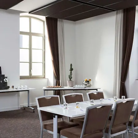 Novotel Brieuc Centre Gare Hotel