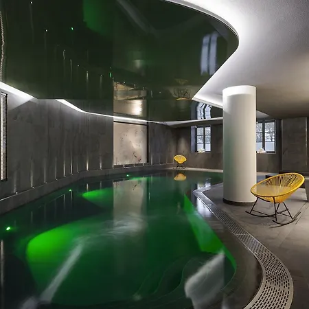 Novotel Brieuc Centre Gare 4*