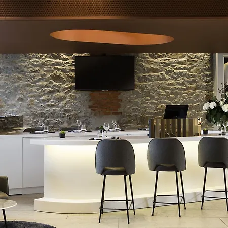 Novotel Brieuc Centre Gare 4*