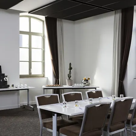 Hotel Novotel Brieuc Centre, Design 4*